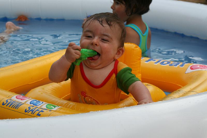 2008_07_24_8mois__0059.JPG